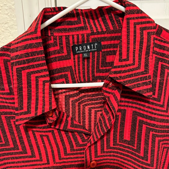 Pronti by Phita Red XL semi-mesh button down short sleeve shirt. - Picture 7 of 7